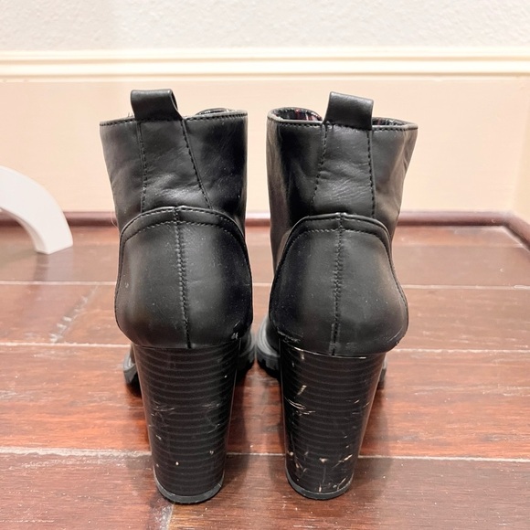 Mojo Moxy Black Heeled Boots - Picture 3 of 7